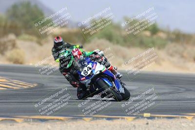 media/Oct-19-2024-CVMA (Sat) [[7df39c5a0d]]/Race 4-Formula Middleweight/